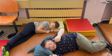 😴🛋️ „Drzemka na legalu” – projekt Samorządu Uczniowskiego