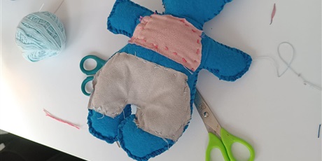 Powiększ grafikę: -warsztaty-szycia-679126.jpg