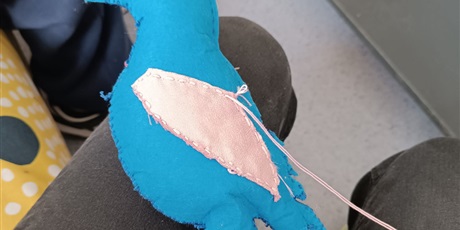 Powiększ grafikę: -warsztaty-szycia-679133.jpg