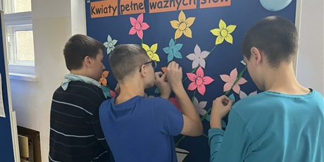 Powiększ grafikę: 20-listopada-w-naszej-szkole-swietowalismy-dzien-praw-dziecka-660011.jpg