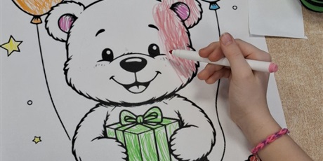 Powiększ grafikę: 25-listopada-2025r-swietliczaki-z-radoscia-swietowaly-dzien-pluszowego-misia-661873.jpg