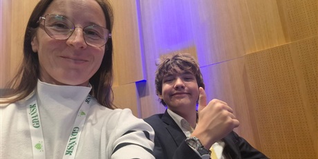 Powiększ grafikę: 7-listopada-mlodziez-ze-szkolnego-kola-wolontariatu-miala-zaszczyt-uczestniczyc-w-v-pomorskim-forum-wolontariatu-654001.jpg