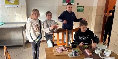 Powiększ grafikę: gofry-ziemniaczane-w-swietlicy-przystan-649579.jpg