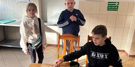 Powiększ grafikę: gofry-ziemniaczane-w-swietlicy-przystan-649580.jpg