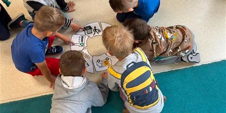 Grupa 0A i 0B wzięły udział w zajęciach o segregacji odpadów