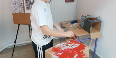 Powiększ grafikę: jak-zawsze-na-wesolo-kreatywne-zajecia-4a-649596.jpg