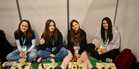 Klasa VII A na Targach Młodzieży 😎