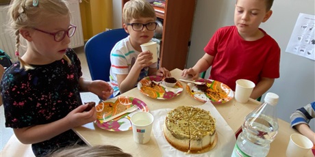 Klasy 1a i 1b spotkały się na wspólne świętowanie!
