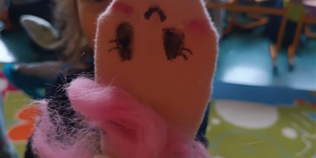 Powiększ grafikę: kolejne-zajecia-z-pania-karolina-667992.jpg