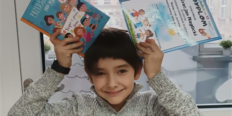 Powiększ grafikę: konkurs-plastyczny-pt-kazdy-z-nas-jest-inny-ale-wszyscy-mamy-takie-same-prawa-668109.jpg