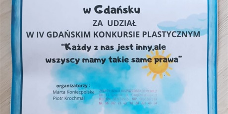 Powiększ grafikę: konkurs-plastyczny-pt-kazdy-z-nas-jest-inny-ale-wszyscy-mamy-takie-same-prawa-668113.jpg