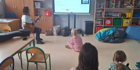 Powiększ grafikę: muzycznie-w-swietlicy-657281.jpg