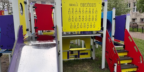 Powiększ grafikę: nowy-plac-zabaw-692927.jpg
