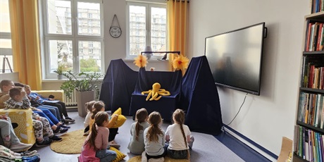 Powiększ grafikę: przedstawienie-teatralne-657164.jpg