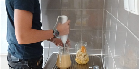 Powiększ grafikę: rzezby-z-dyni-653984.jpg