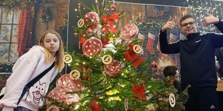 Powiększ grafikę: swiateczna-wyprawa-swietlicy-przystan-668119.jpg