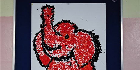 Powiększ grafikę: swietliczaki-wysluchaly-dzis-opowiadania-o-sloniku-tumbo-659994.jpg