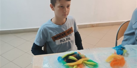 Powiększ grafikę: w-ostatni-czwartek-zakonczylismy-warsztaty-z-filcu-657150.jpg