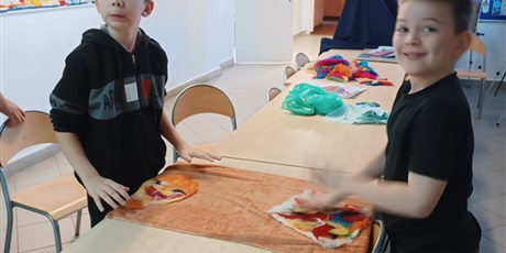 Powiększ grafikę: w-ostatni-czwartek-zakonczylismy-warsztaty-z-filcu-657153.jpg
