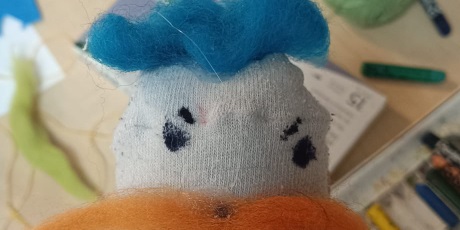 Powiększ grafikę: warsztaty-artystyczne-z-udzialem-ksiazki-niesamowite-przygody-dziesieciu-skarpetek-670303.jpg