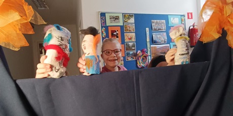 Powiększ grafikę: warsztaty-artystyczne-z-udzialem-ksiazki-niesamowite-przygody-dziesieciu-skarpetek-670304.jpg