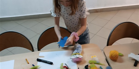 Powiększ grafikę: warsztaty-artystyczne-z-udzialem-ksiazki-niesamowite-przygody-dziesieciu-skarpetek-670306.jpg