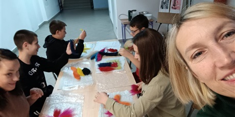 Powiększ grafikę: warsztaty-z-filcowania-657220.jpg