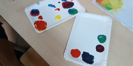 Powiększ grafikę: warsztaty-ze-sztuki-657192.jpg