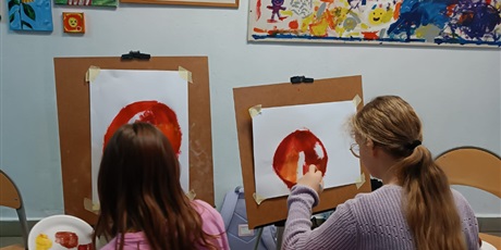 Powiększ grafikę: warsztaty-ze-sztuki-657194.jpg