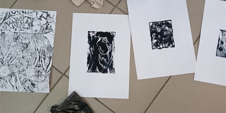 Powiększ grafikę: warsztay-z-technika-linorytu-605526.jpg