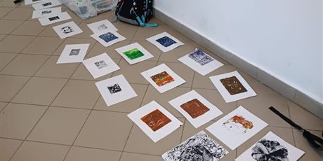 Powiększ grafikę: warsztay-z-technika-linorytu-605528.jpg