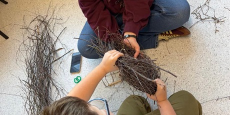 Wielkanocna magia na brzozowych gałązkach