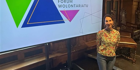 Powiększ grafikę: wolontariat-laczy-ludzi-i-inspiruje-do-dzialania-718516.jpg