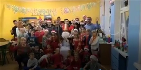"Wesołych świąt" życzymy wspólnie z Uczniami ZSŁ w Gdańsku